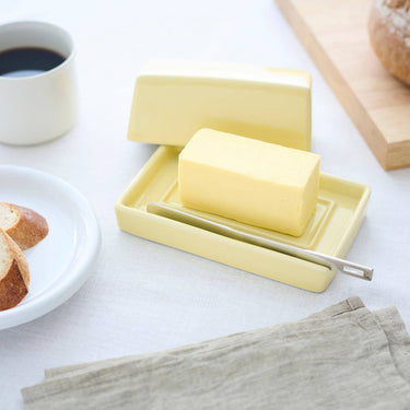 ZERO JAPAN Butter Dish with s.s.butter knife - Banana